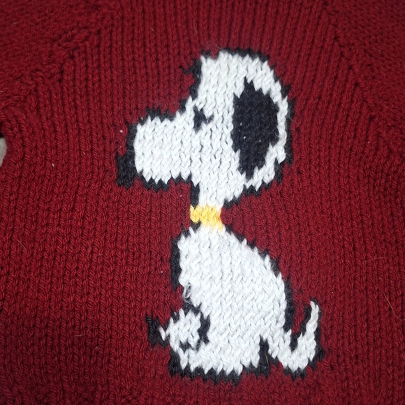 Hand Knit Snoopy Sweater Kids Size 6-7 - Picture 2 of 3